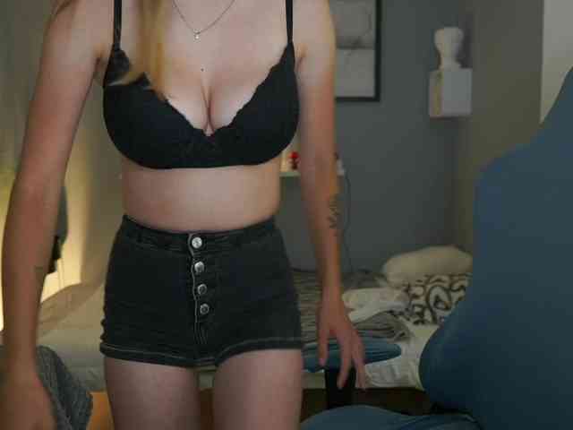 KarynaLuss webcam
