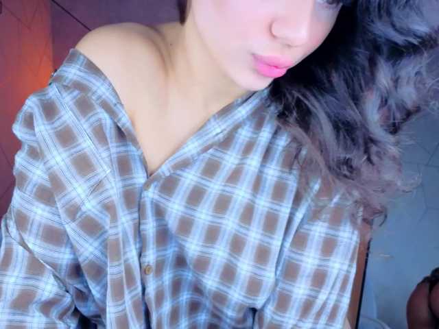 ElaineSmith live cam on BongaCams