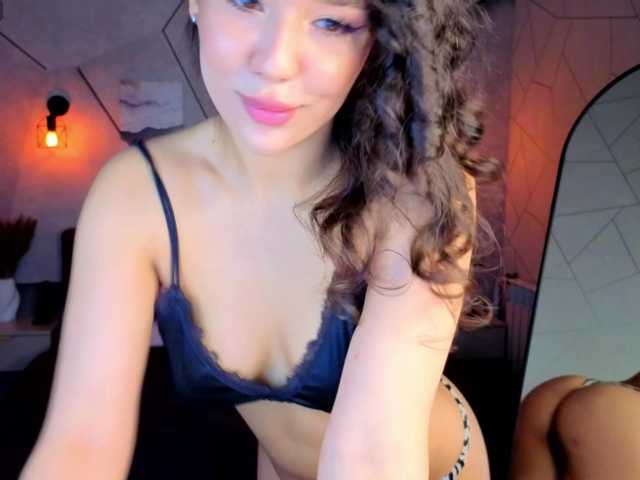 ElaineSmith live cam on BongaCams