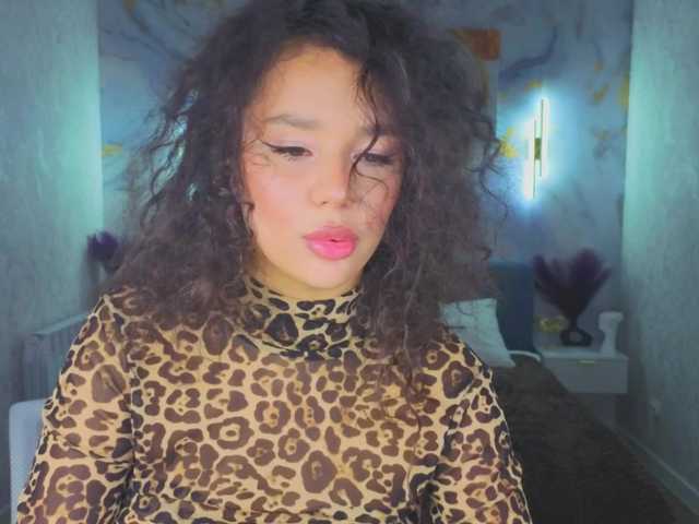 ElaineSmith Live Cam on BongaCams