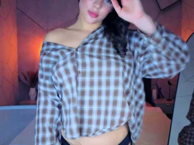 ElaineSmith live cam on BongaCams