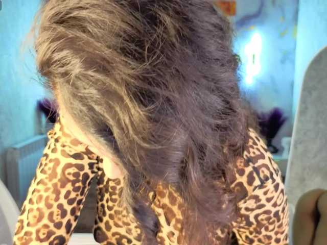 ElaineSmith live cam on BongaCams
