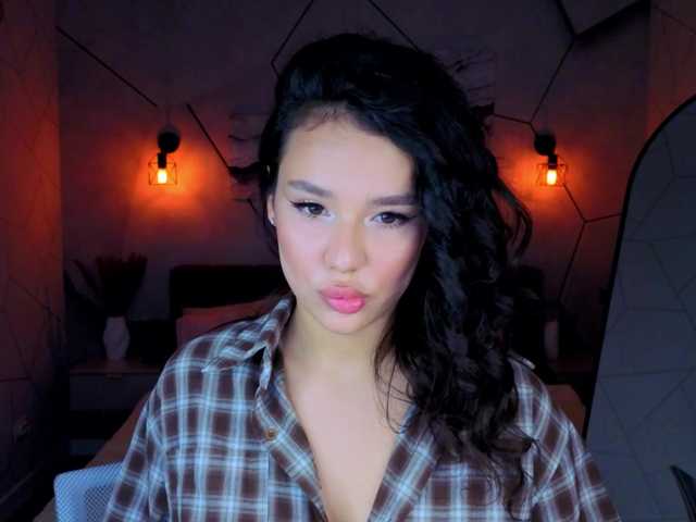 ElaineSmith live cam on BongaCams