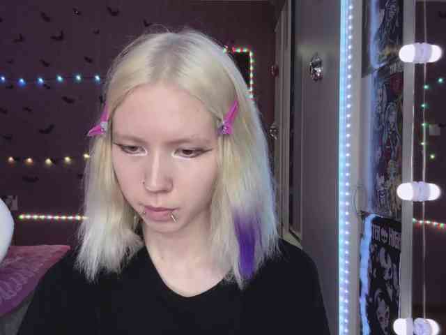 Model: SunnyStultz