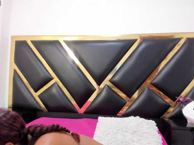 AprilyCrystal