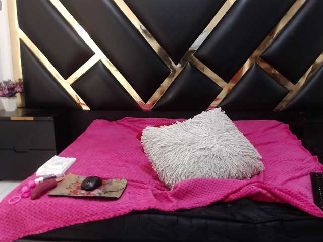 AprilyCrystal