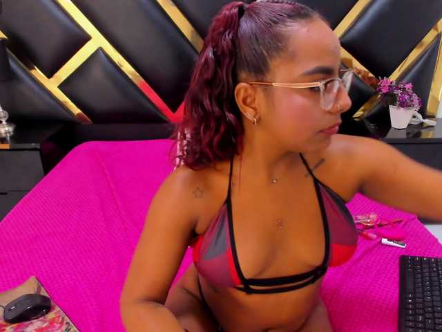 AprilyCrystal