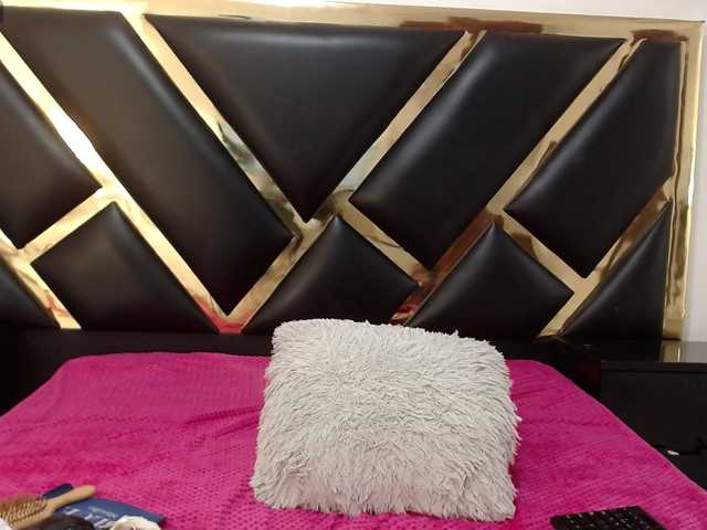 AprilyCrystal