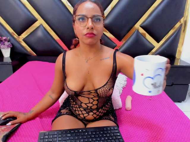 AprilyCrystal