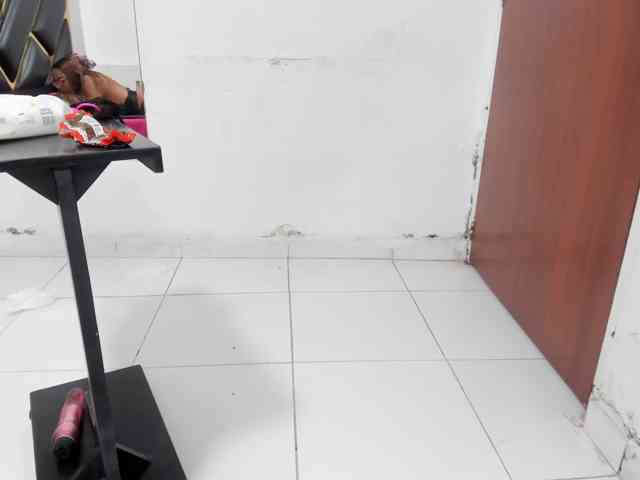 AprilyCrystal AprilyCrystal