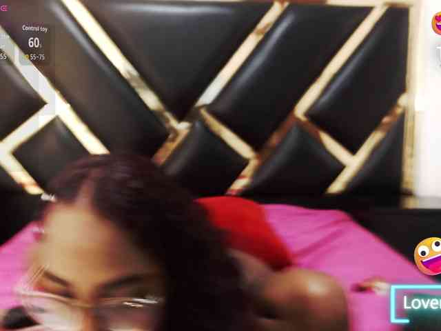 AprilyCrystal webcam
