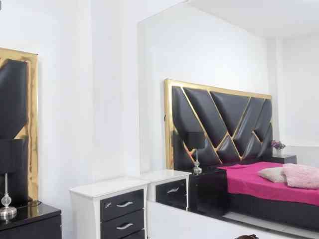 AprilyCrystal webcam