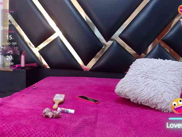AprilyCrystal webcam