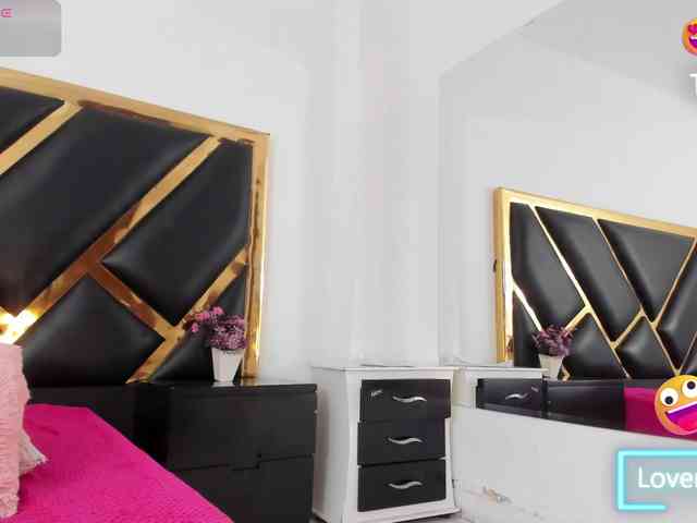 AprilyCrystal webcam