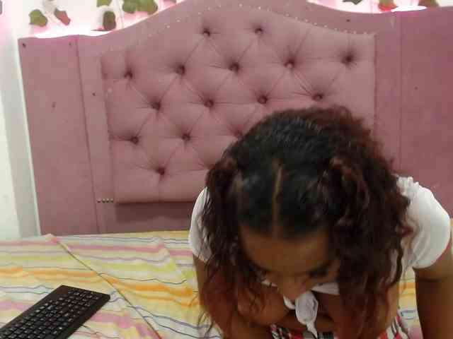 AprilyCrystal