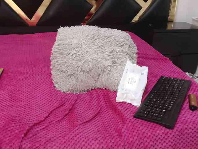 AprilyCrystal webcam
