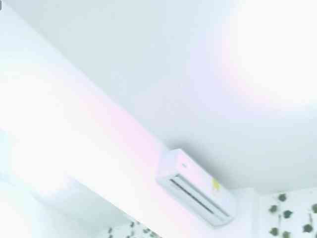 AprilyCrystal webcam