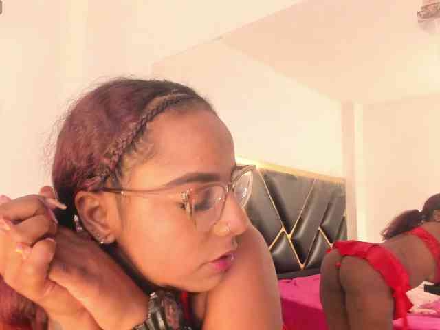 AprilyCrystal webcam