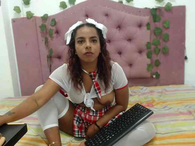 AprilyCrystal
