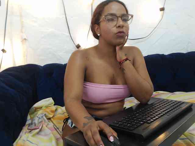 AprilyCrystal