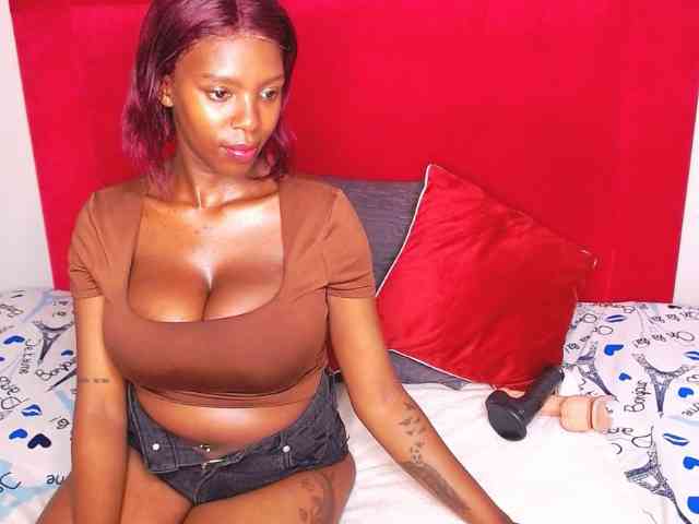 MICHELLENEW24 webcam