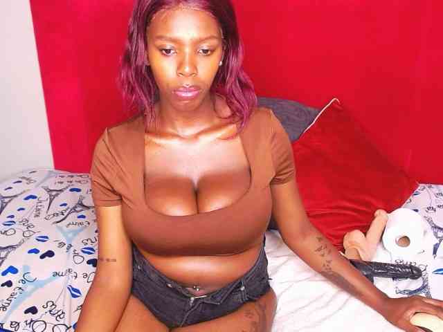 MICHELLENEW24 webcam