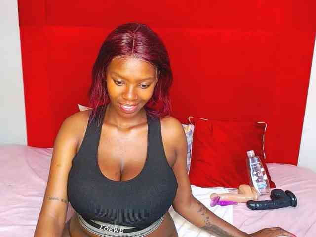 MICHELLENEW24 webcam