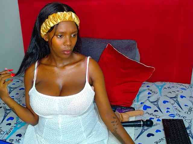 MICHELLENEW24 webcam