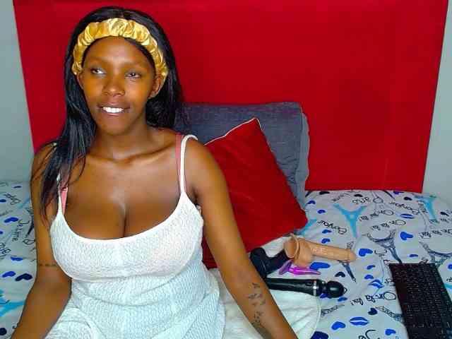 MICHELLENEW24 webcam