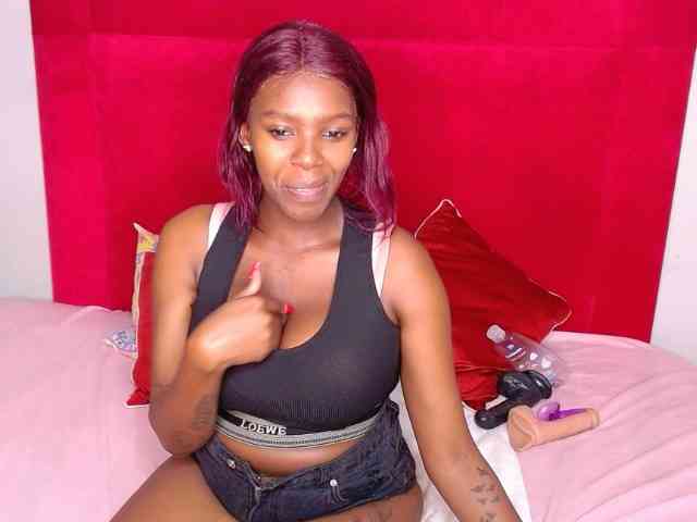 MICHELLENEW24 webcam