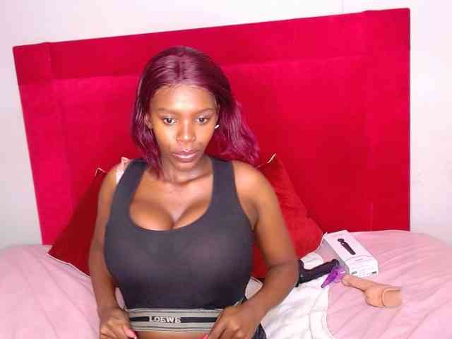 MICHELLENEW24 webcam