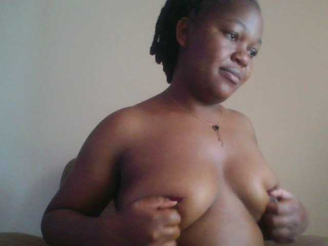 mysticmoments live cam on BongaCams