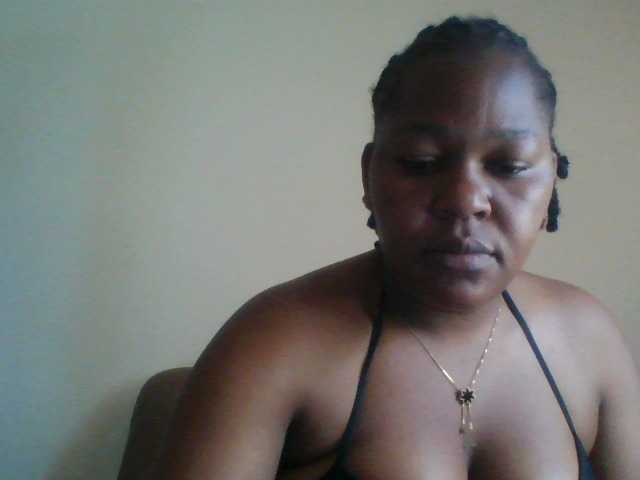 mysticmoments live cam on BongaCams