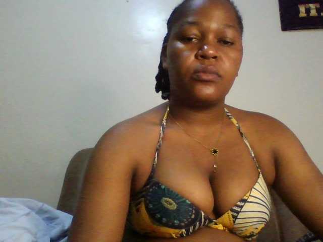 mysticmoments live cam on BongaCams