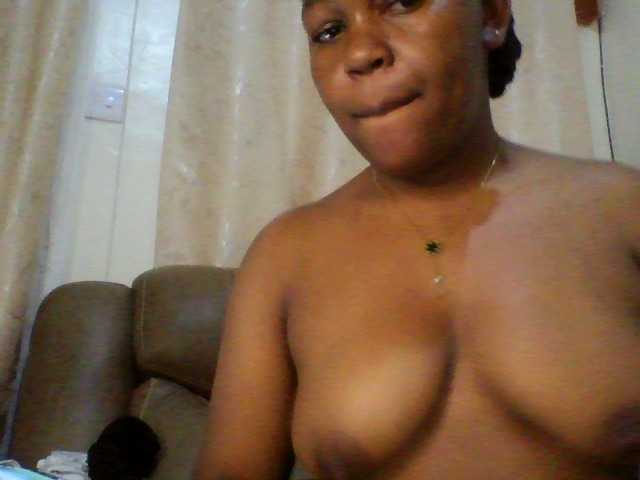 mysticmoments live cam on BongaCams