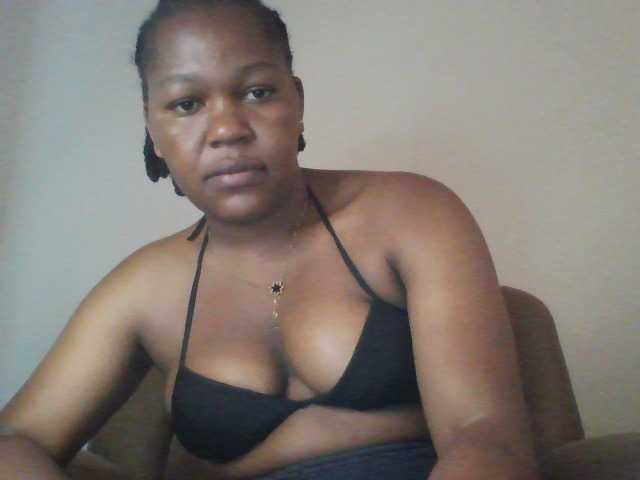 mysticmoments live cam on BongaCams