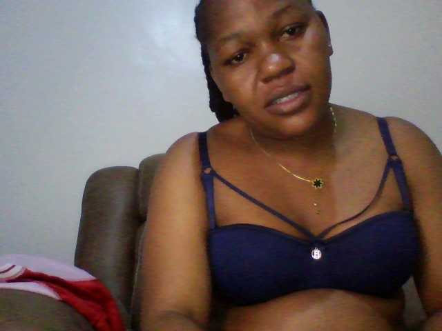 mysticmoments live cam on BongaCams
