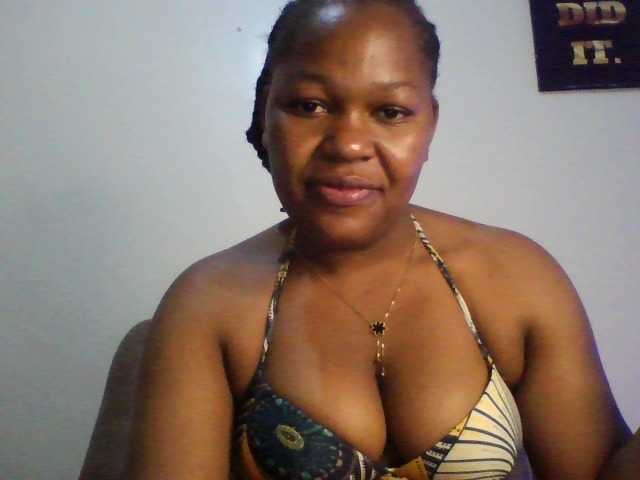 mysticmoments live cam on BongaCams