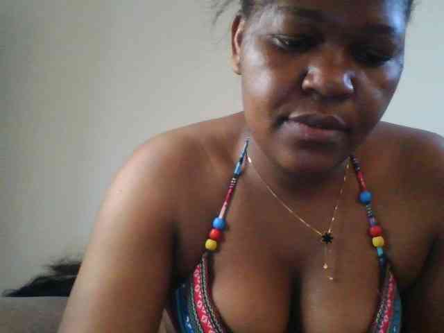 mysticmoments Live Webcam on BongaCams