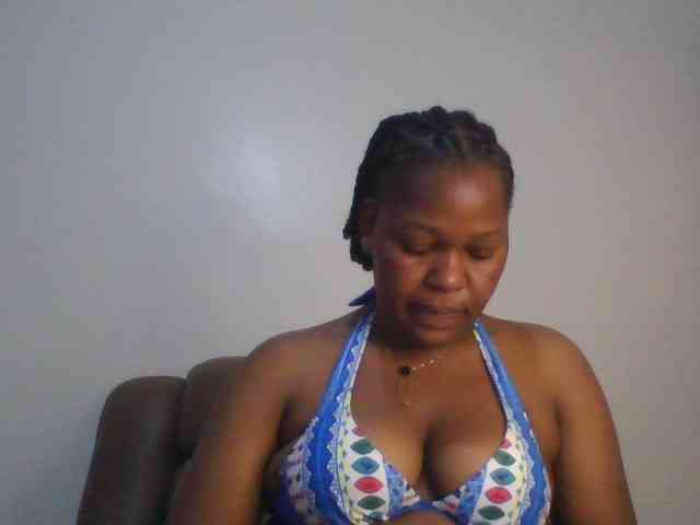 Mysticmoments's cam show statistics and live stream