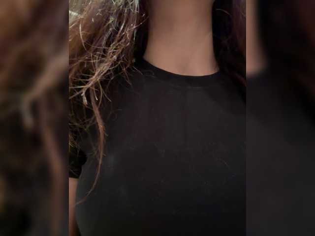 Meangell live cam on BongaCams