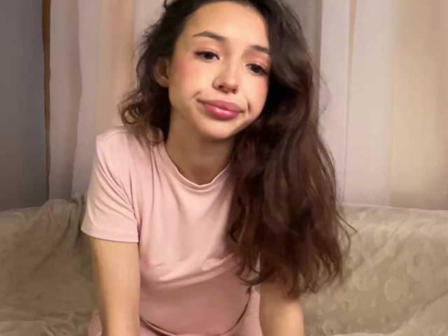 Meangell live cam on BongaCams