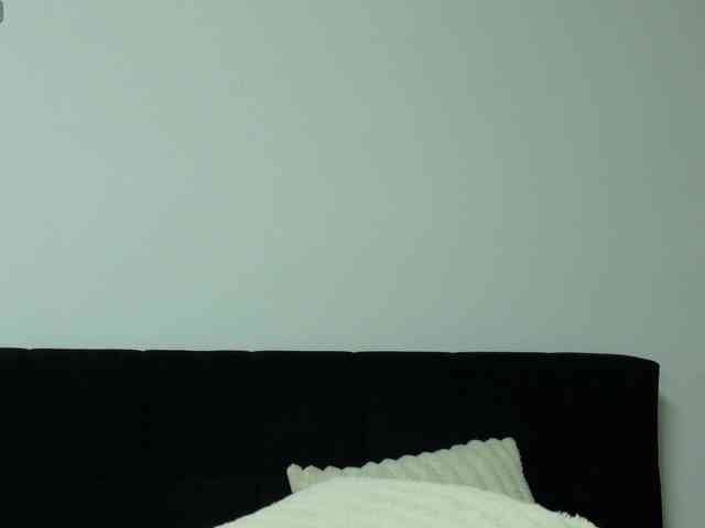 RubyVibbe webcam