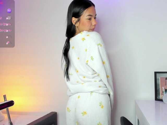 Kaylanee live cam on BongaCams