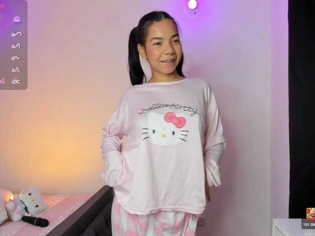 Kaylanee live cam on BongaCams