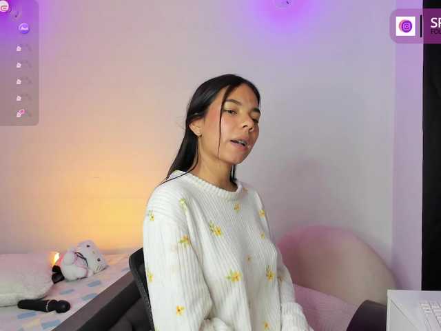 Kaylanee live cam on BongaCams