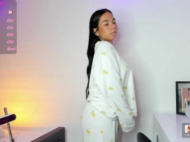 Kaylanee live cam on BongaCams