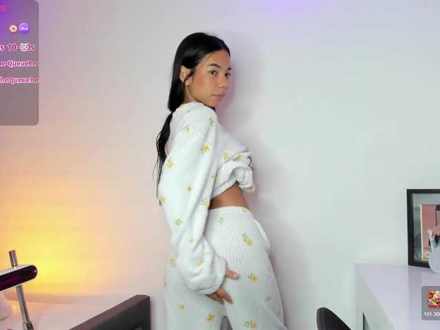Kaylanee live cam on BongaCams