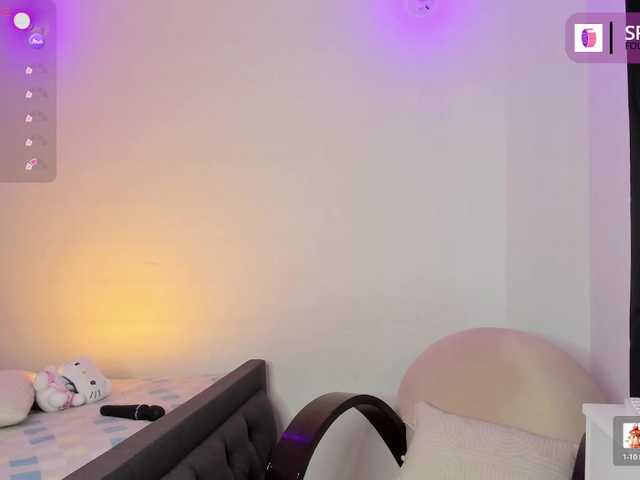 Kaylanee live cam on BongaCams