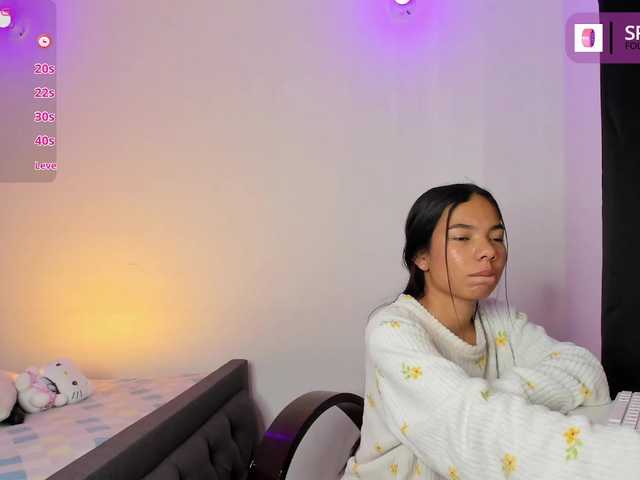 Kaylanee live cam on BongaCams